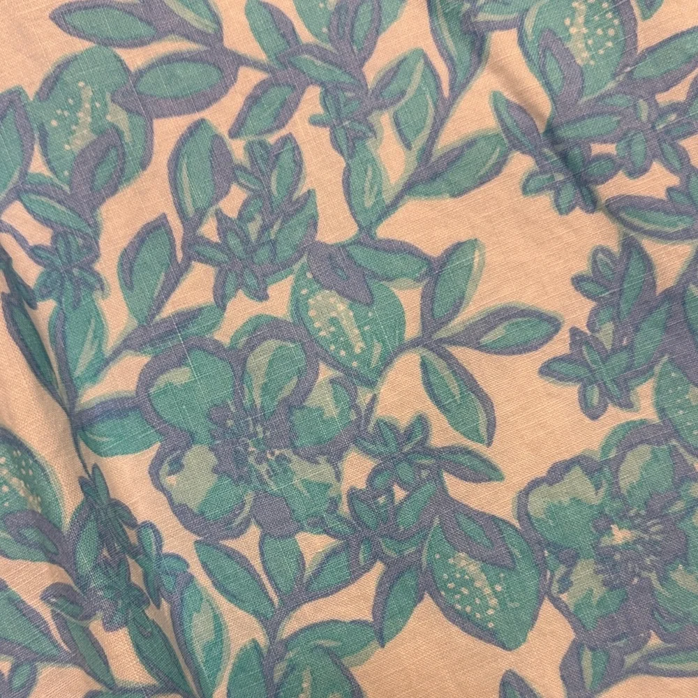 Lilly Pulitzer Blue and White Patterned linen Dress - Picture 4 of 7